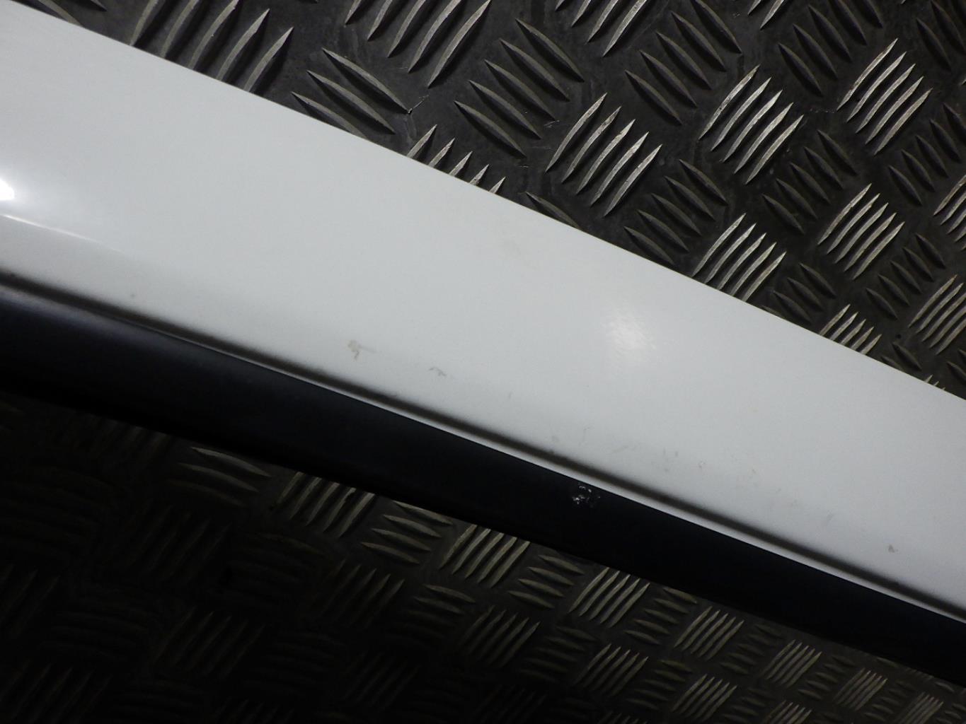 Porte avant droit RENAULT CLIO 2 PHASE 2 Essence - 1