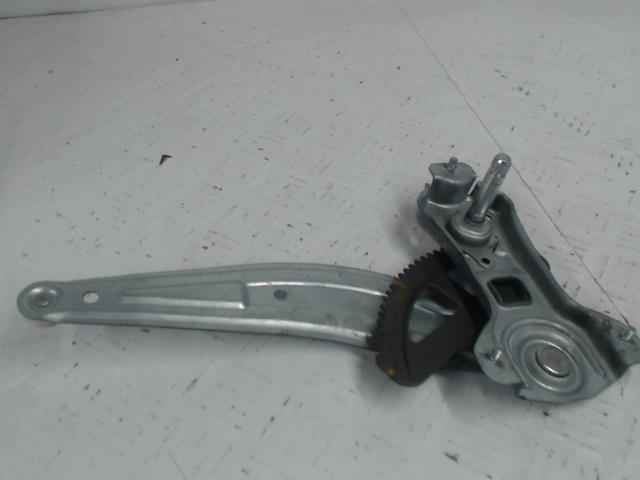 Alzacristalli manuale posteriore destro KIA PICANTO 2 PHASE 1 Gasolina - 1