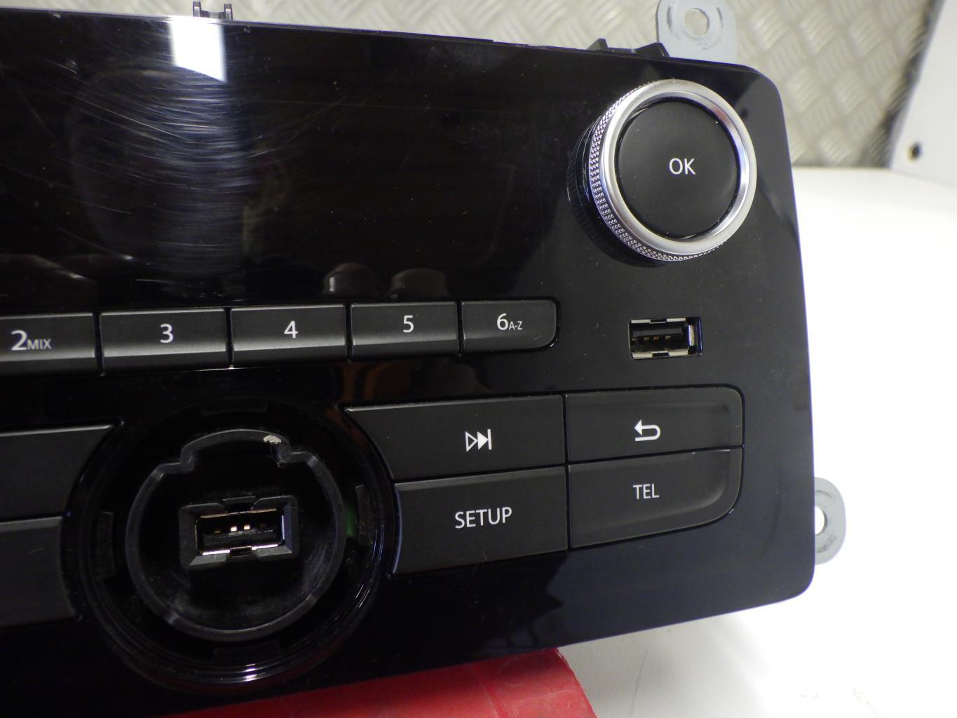 Autoradio originale RENAULT CLIO 4 PHASE 2 Diésel - 1