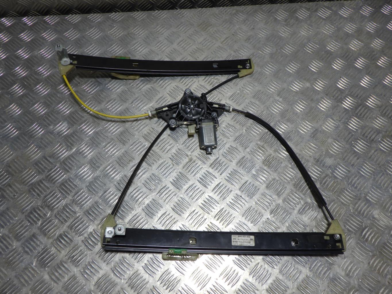 Alzacristalli elettrico anteriore destro AUDI A4 4 AVANT PHASE 1 BREAK  - 1