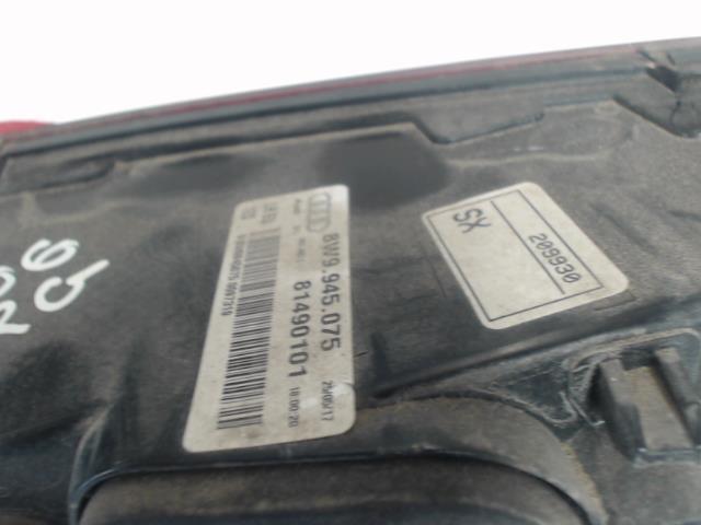Feu arriere secondaire gauche (feux) AUDI A4 4 AVANT PHASE 1 BREAK  - 1