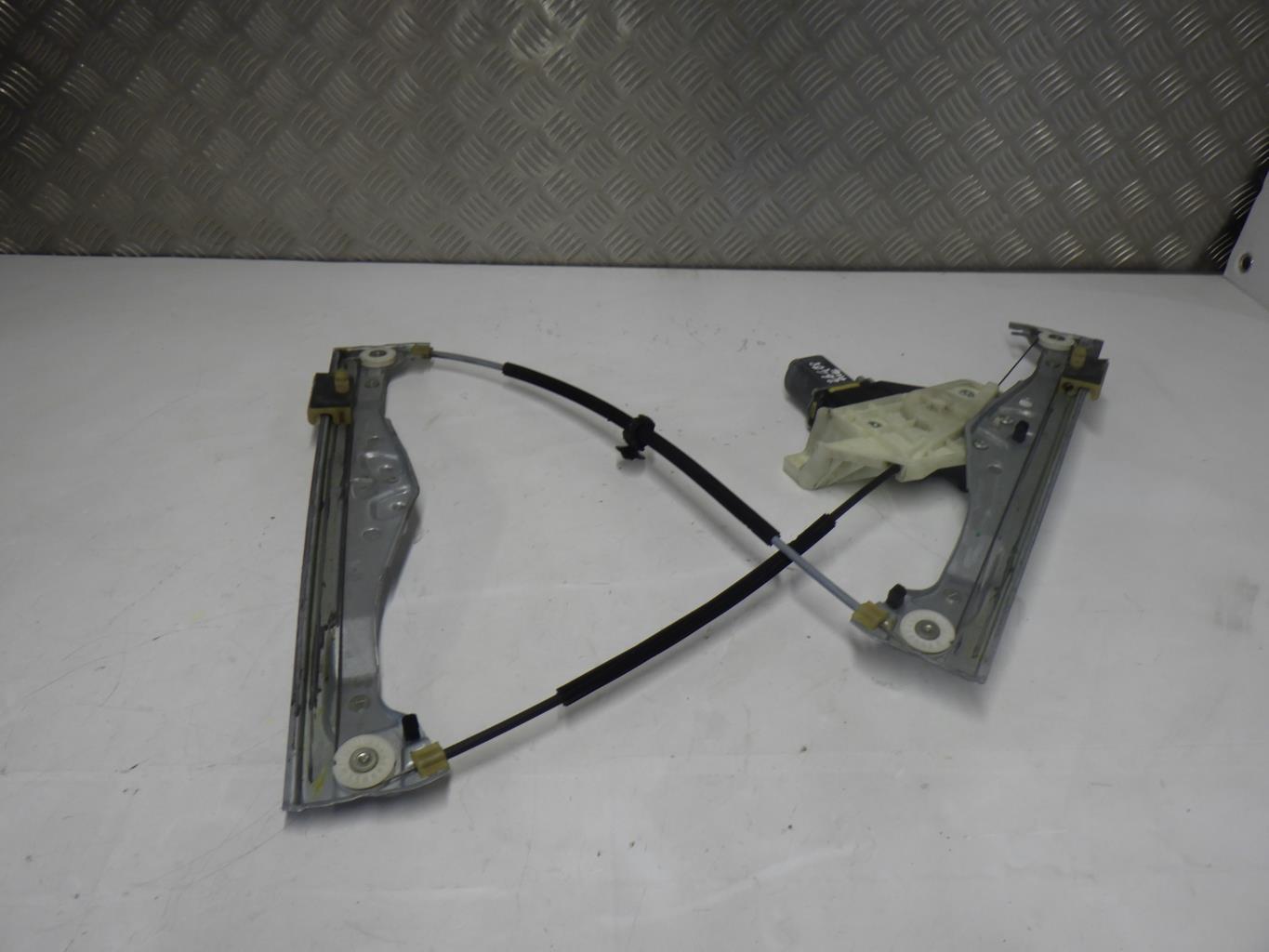 Alzacristalli manuale anteriore sinistro CITROEN C4 CACTUS Gasolina - 1