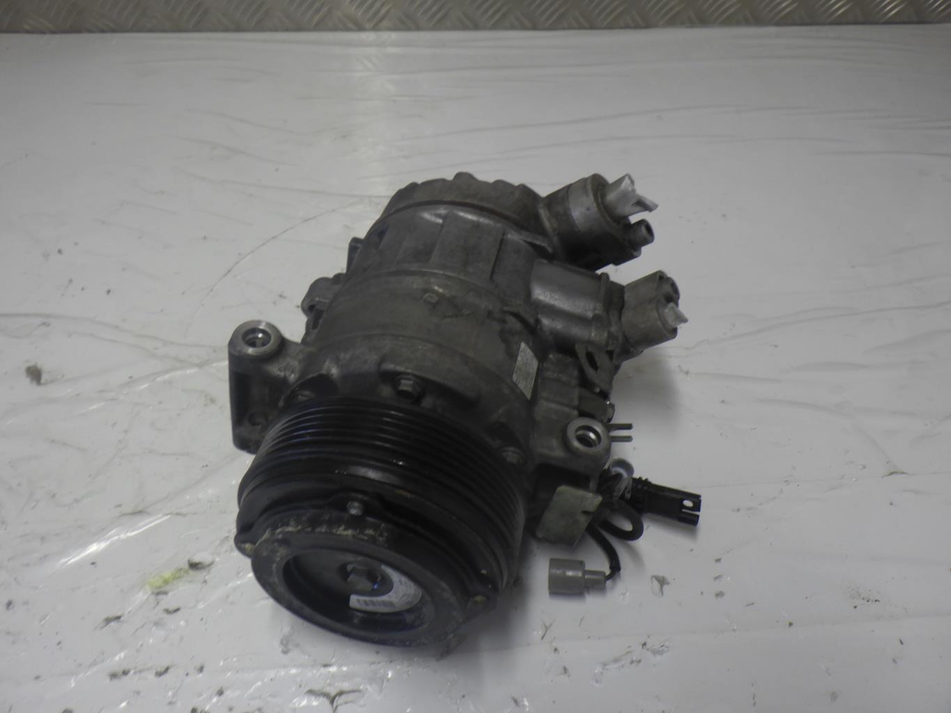 Compresseur clim BMW SERIE 1 E81 Diesel - 1