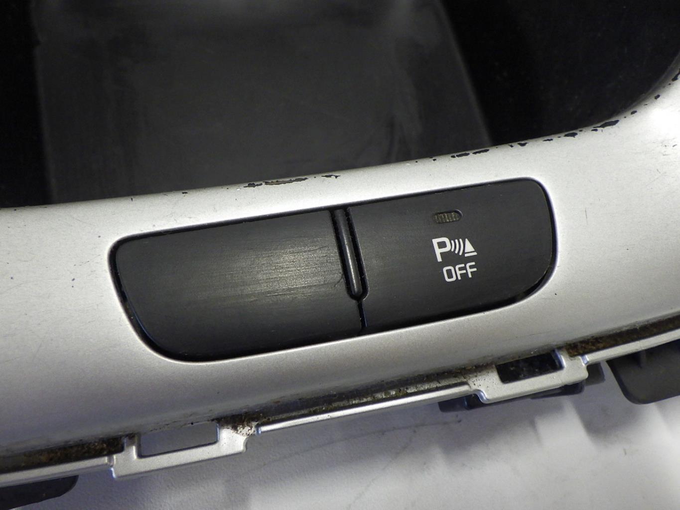 Console central (interieur plastique) KIA CEE-D 2 PHASE 1 Essence - 1