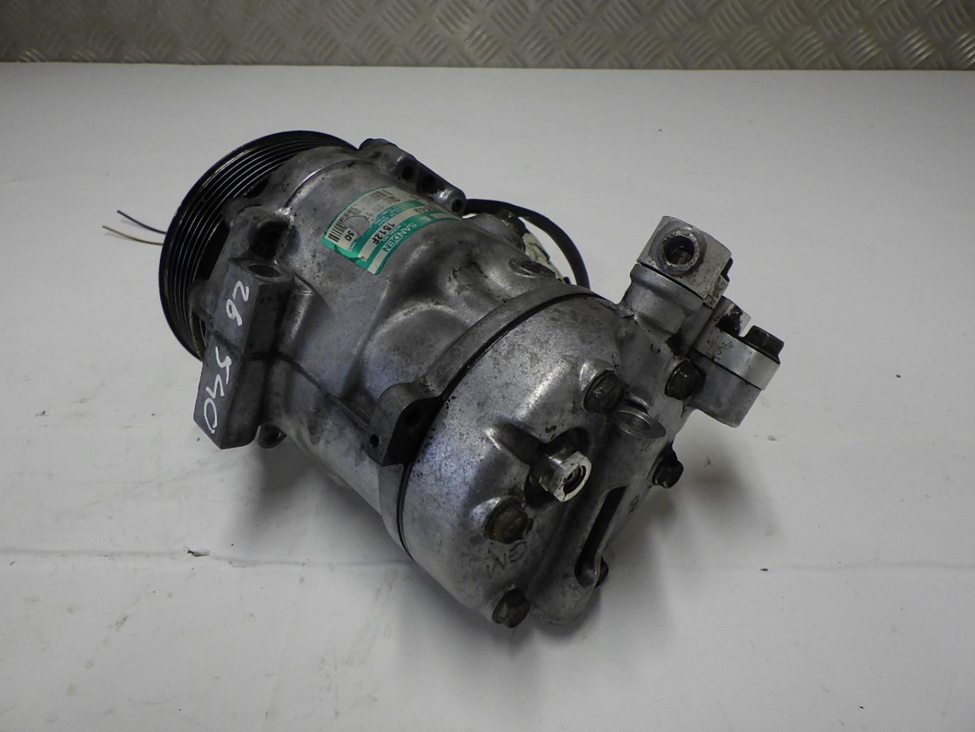 Compresseur clim SUZUKI SWIFT 3 Diesel - 1