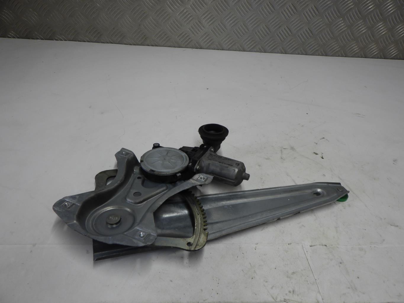 Alzacristalli elettrico posteriore sinistro TOYOTA AURIS 2 PHASE 1 BREAK Gasolina/Híbrido - 1
