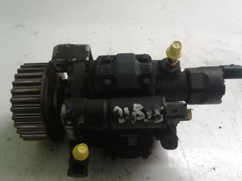 Pompe à injection RENAULT SCENIC 2 PHASE 1 Diesel - 1