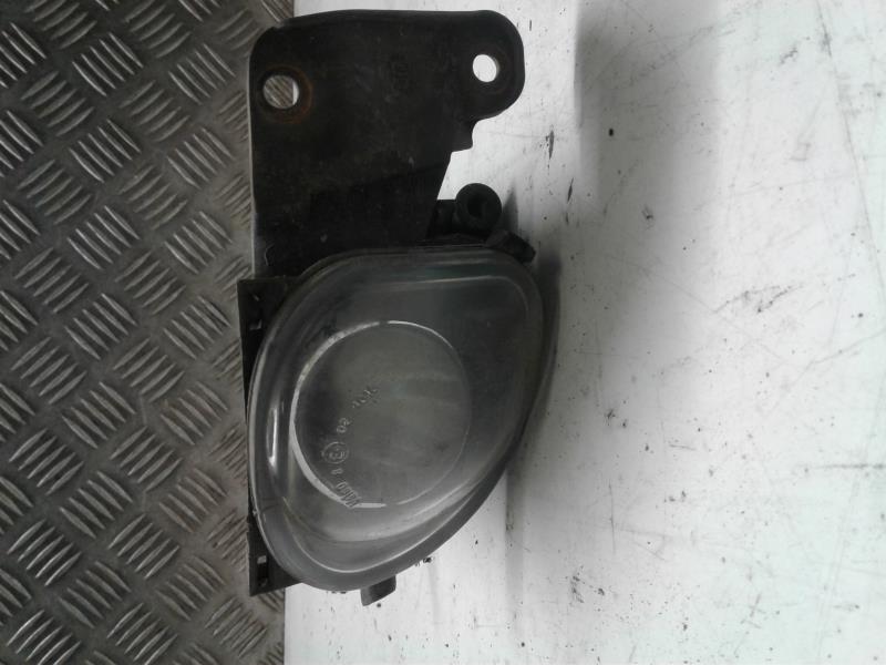 Anti brouillard droit (feux) AUDI A6 2 AVANT PHASE 1 BREAK Essence - 1