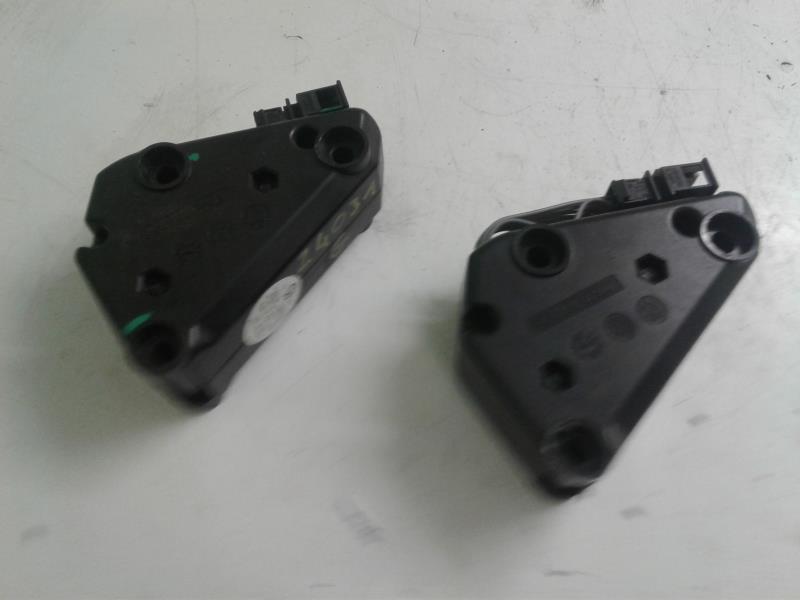 Boitier de centralisation VOLKSWAGEN GOLF 5 Diesel - 1