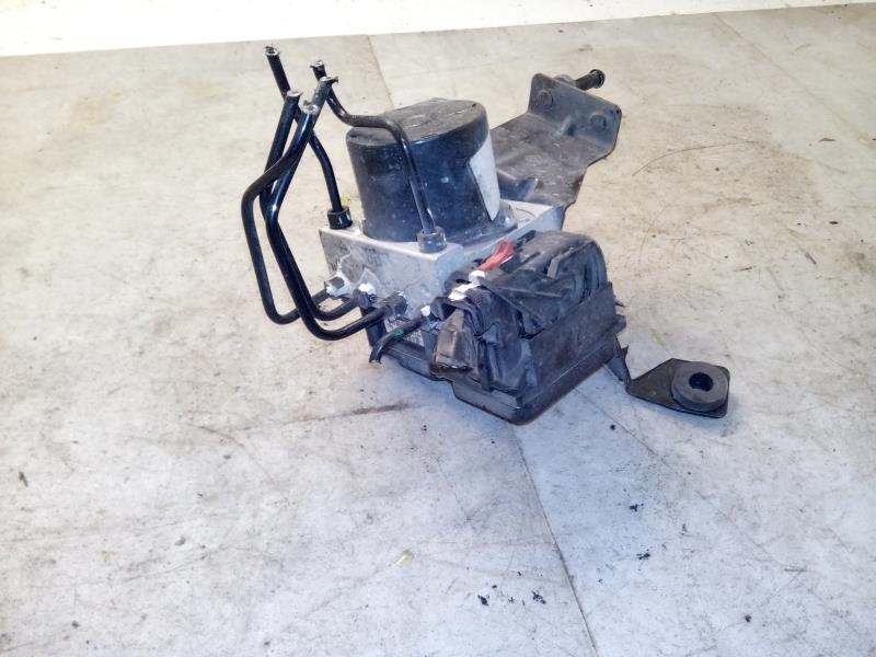 Bloc ABS (freins anti-blocage) VOLKSWAGEN FOX Diesel - 1