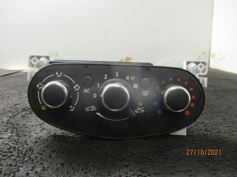 Commande chauffage DACIA DUSTER Diesel - 1