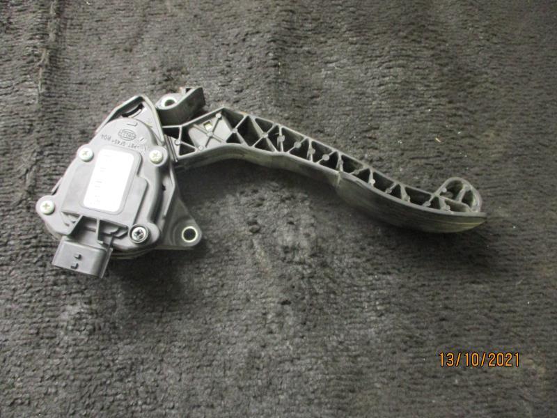 Pedale d'accelerateur RENAULT MASTER 3 PHASE 2 Diesel - 1
