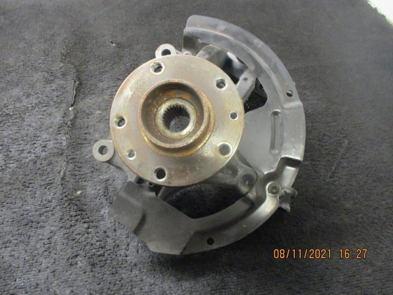 Moyeu avant gauche RENAULT MEGANE 4 PHASE 1 Diesel - 1