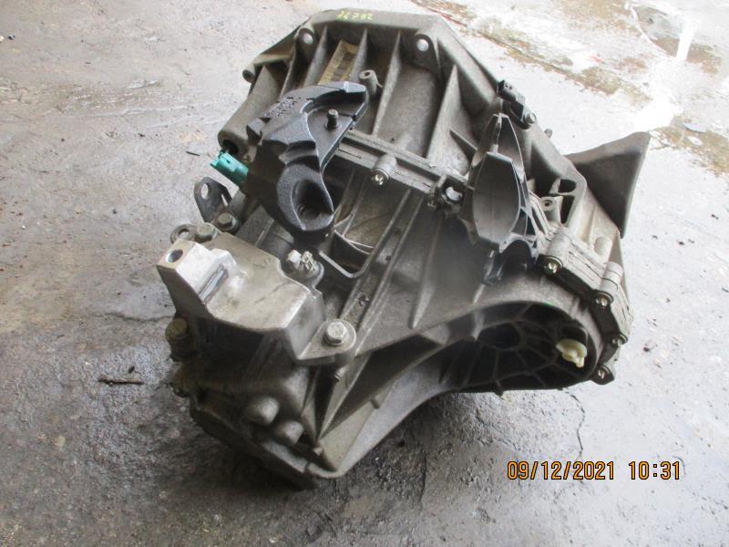 Boite de vitesses RENAULT SCENIC 3 PHASE 1 Diesel - 1