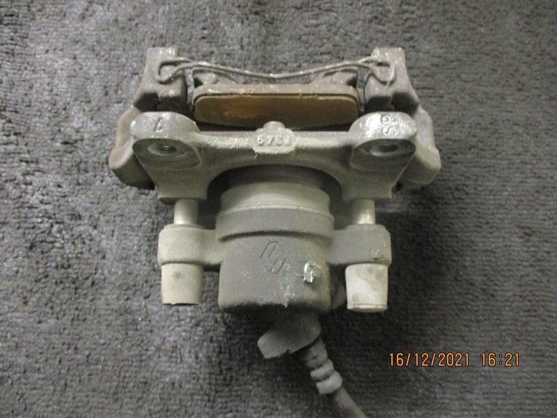 Etrier avant gauche (freinage) RENAULT CLIO 4 PHASE 1 Diesel - 1