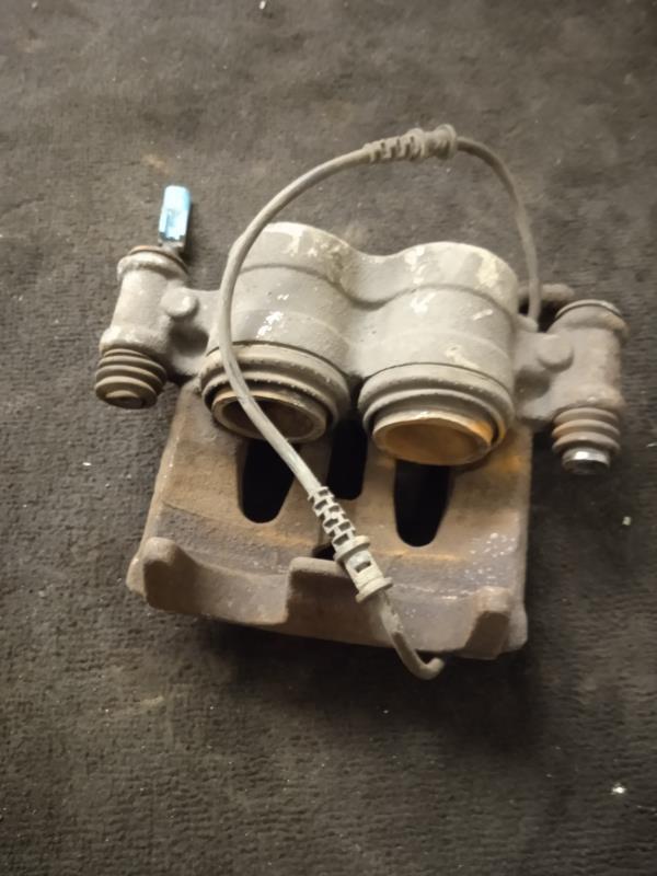 Etrier avant gauche (freinage) MERCEDES SPRINTER 2 PHASE 1 Diesel - 1