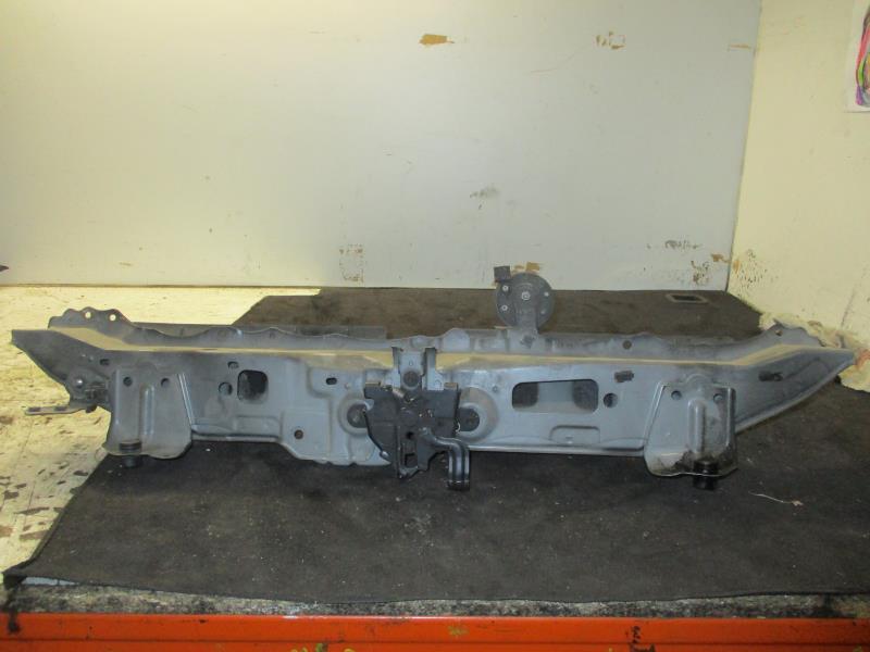 Traverse superieure TOYOTA YARIS 2 PHASE 1 Diesel - 1