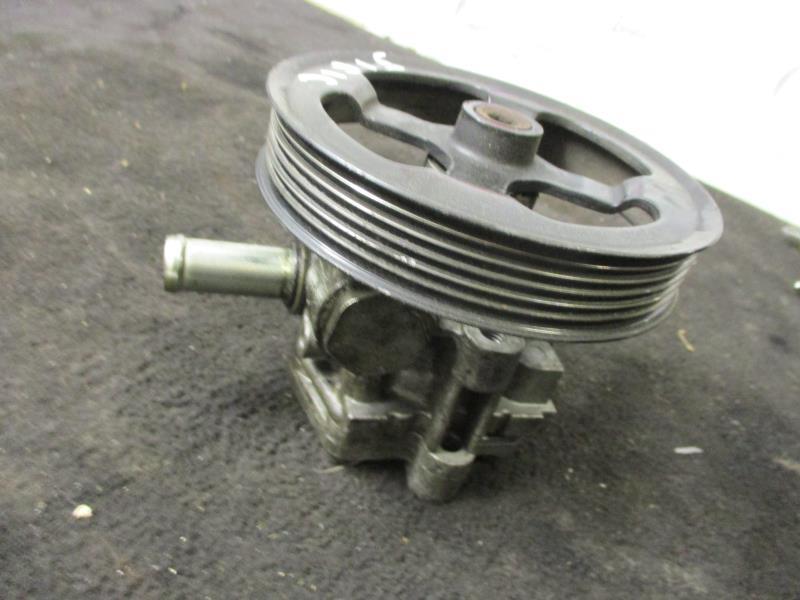 Pompe de direction CITROEN C-CROSSER Diesel - 1