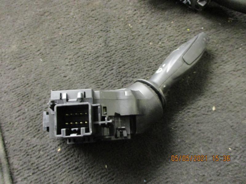 Commodo d'essuie glaces FORD FIESTA 6 PHASE 1 Diesel - 1