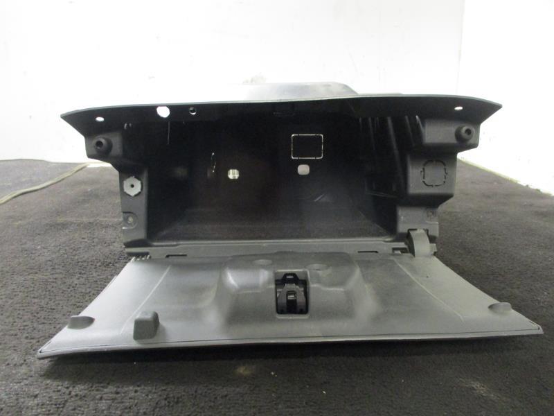 Boite a gants FORD MONDEO 3 PHASE 1 BREAK Diesel - 1