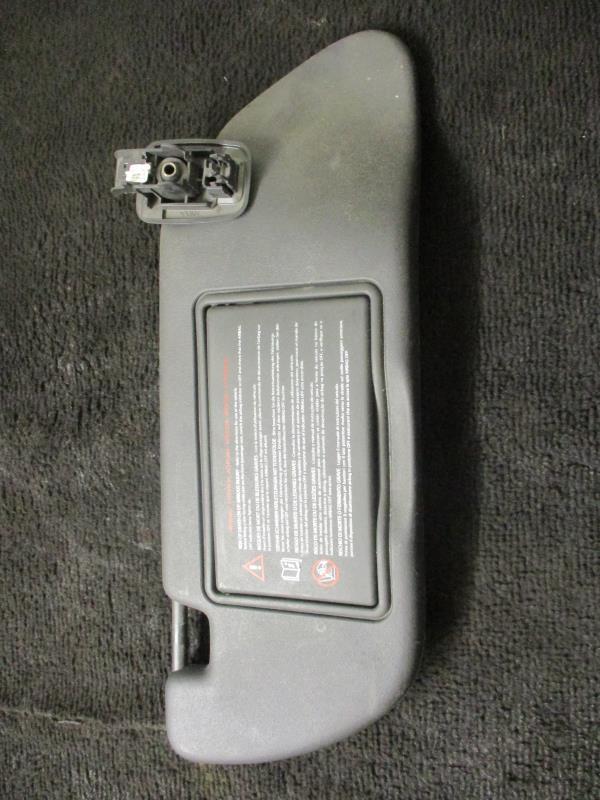 Pare soleil droit RENAULT MEGANE 3 PHASE 1 COUPE Diesel - 1