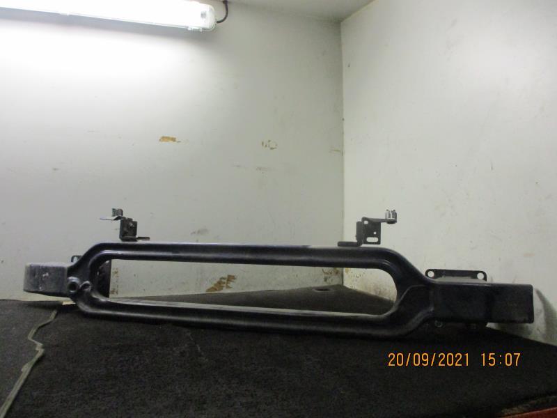 Traverse superieure PEUGEOT 407 PHASE 1 Diesel - 1