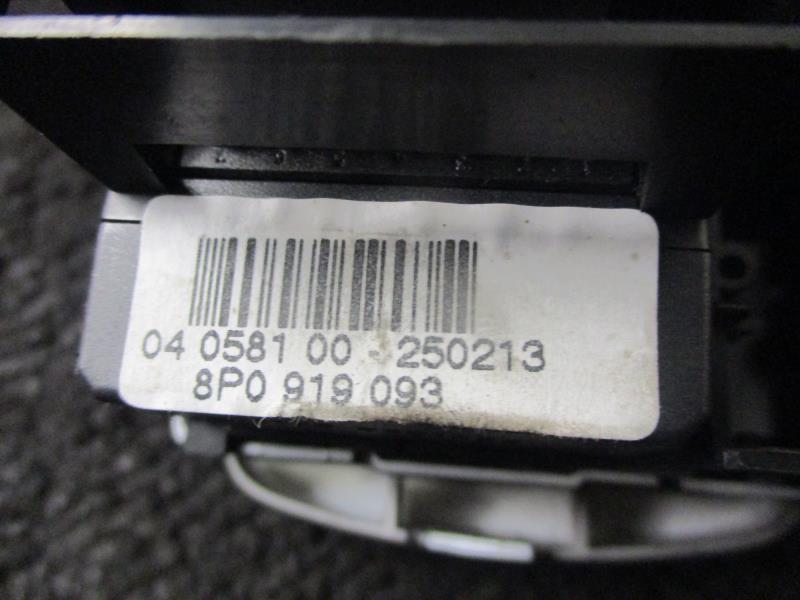 Commande de phare AUDI A1 1 PHASE 1 Essence - 1