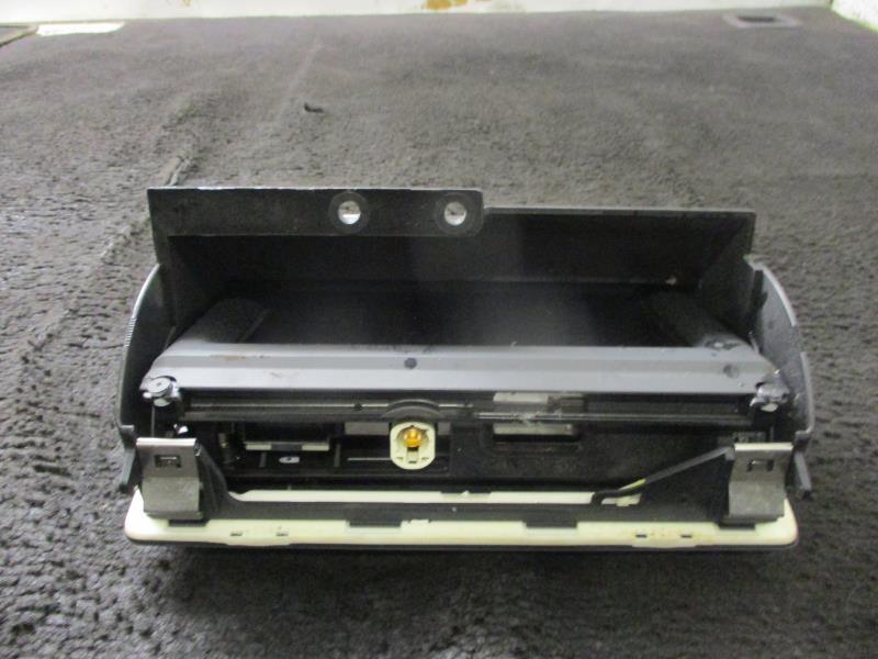 Ecran GPS AUDI A1 1 PHASE 1 Essence - 1