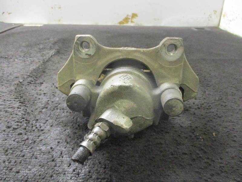 Etrier avant droit (freinage) RENAULT CLIO 4 PHASE 1 Diesel - 1