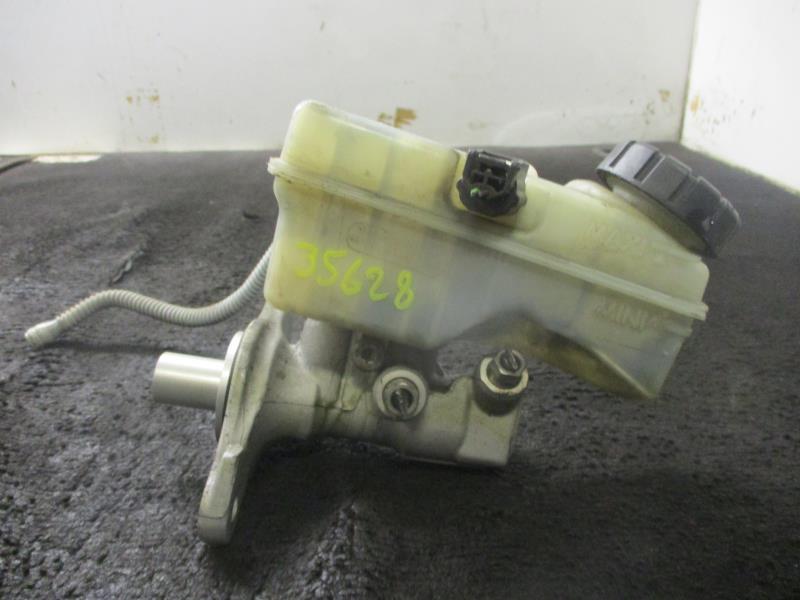 Maitre cylindre (freinage) RENAULT CLIO 4 PHASE 1 Diesel - 1