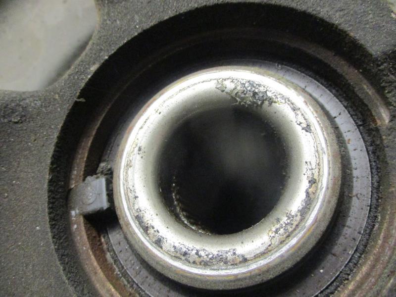 Moyeu avant droit AUDI A1 1 PHASE 1 Essence - 1
