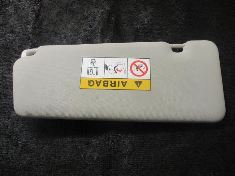 Pare soleil droit RENAULT CLIO 4 PHASE 1 Diesel - 1
