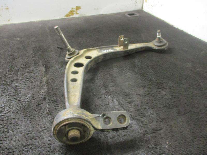 Triangle avant droit BMW SERIE 3 E30 Essence - 1