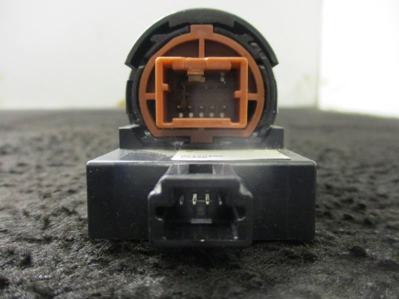 Bouton de demarrage NISSAN JUKE 1 PHASE 1 Diesel - 1