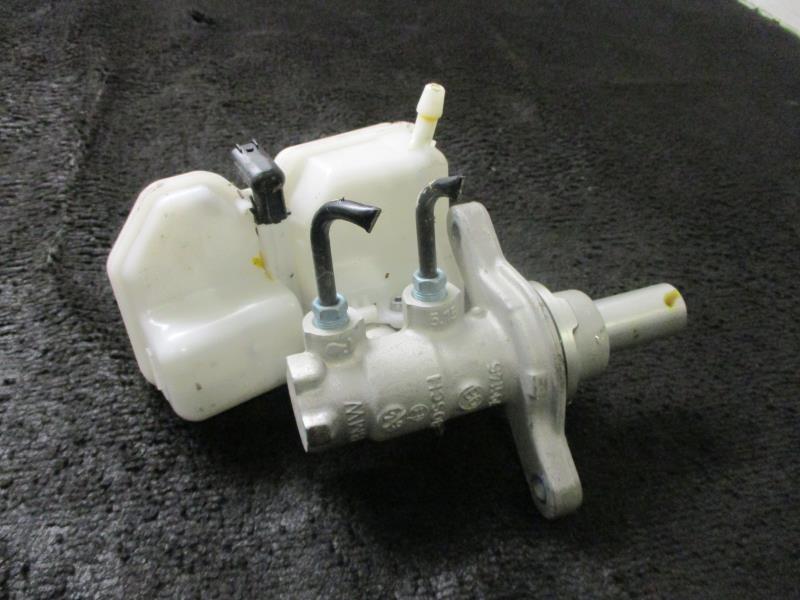 Maitre cylindre (freinage) MINI MINI 3 F54 CLUBMAN PHASE 1 BREAK Diesel - 1