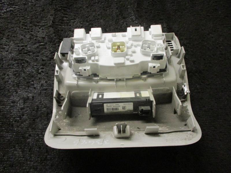 Eclairage de plafonnier CITROEN C3 3 PHASE 1 Essence - 1