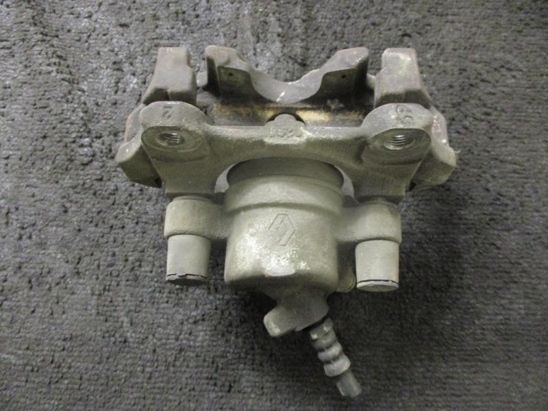 Etrier avant gauche (freinage) RENAULT CLIO 4 PHASE 1 Diesel - 1