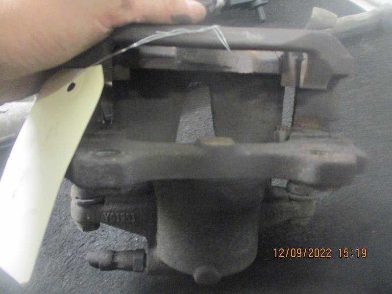 Etrier avant droit (freinage) OPEL CORSA D PHASE 1 Essence - 1