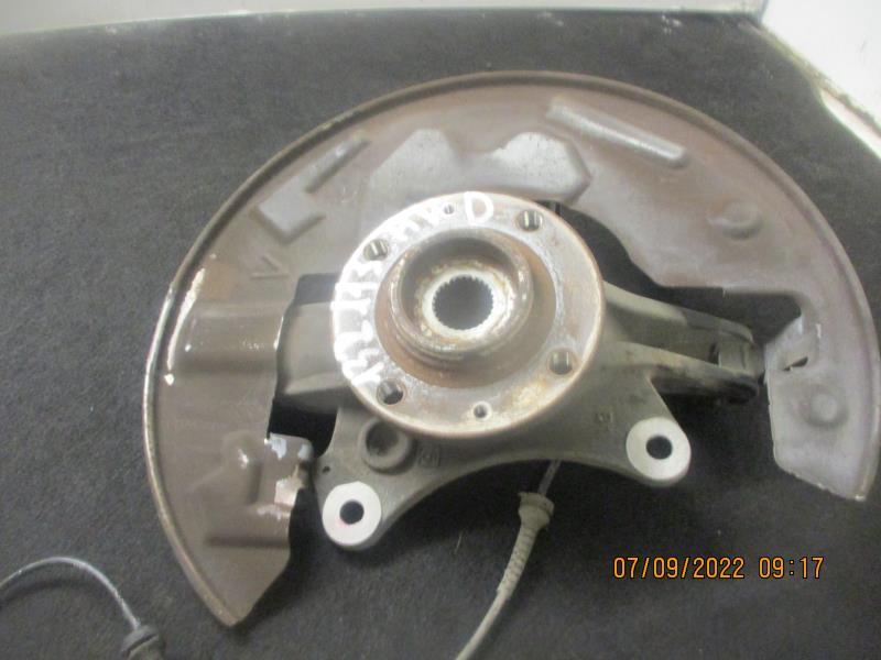 Moyeu avant droit CITROEN DS5 PHASE 1 Diesel/Hybride - 1