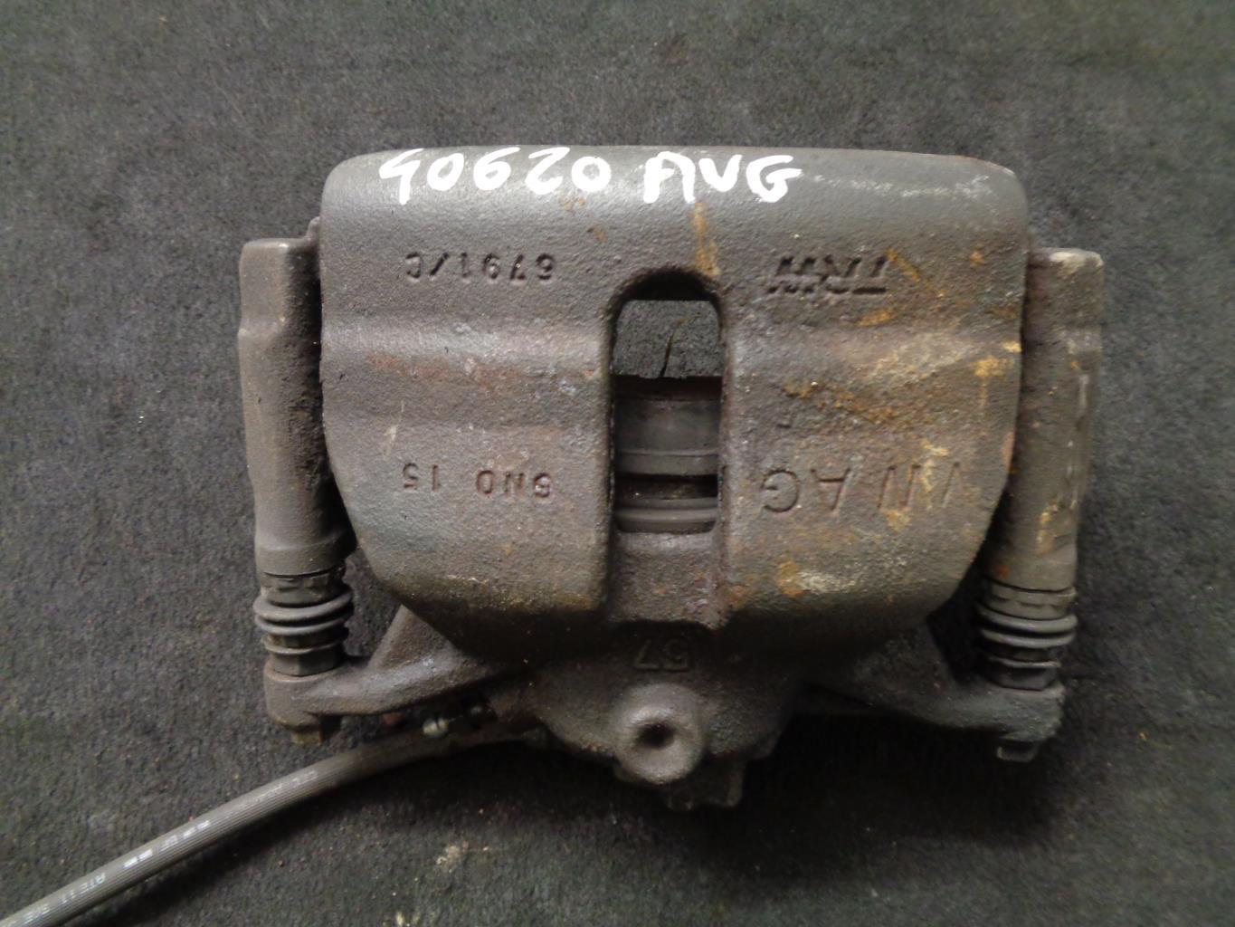 Etrier avant gauche (freinage) AUDI A3 3 PHASE 1 Diesel - 1