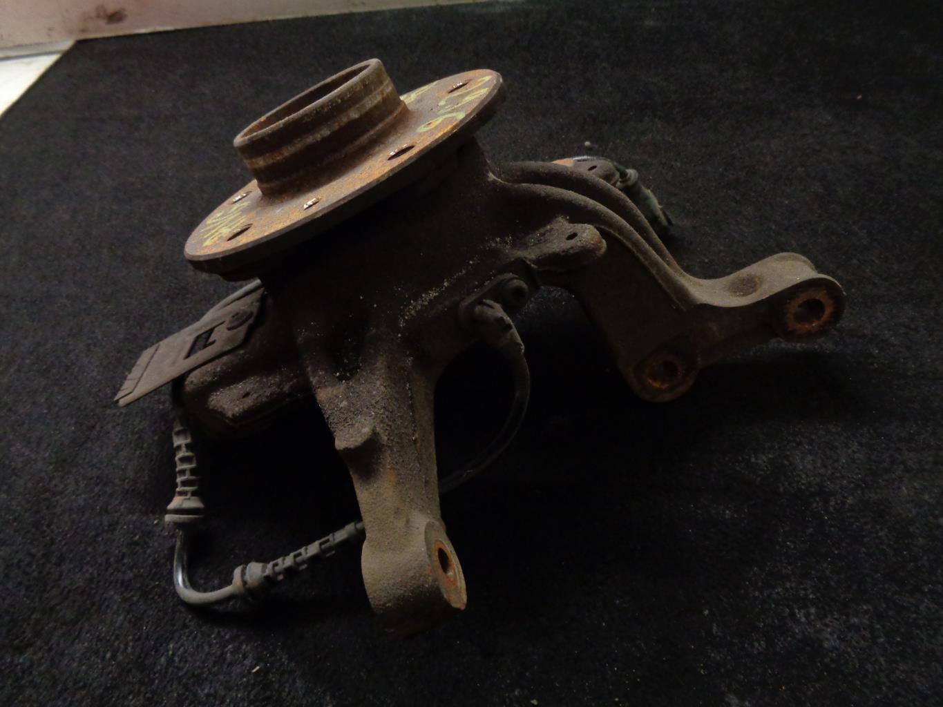 Moyeu avant gauche RENAULT SCENIC 3 PHASE 1 Diesel - 1
