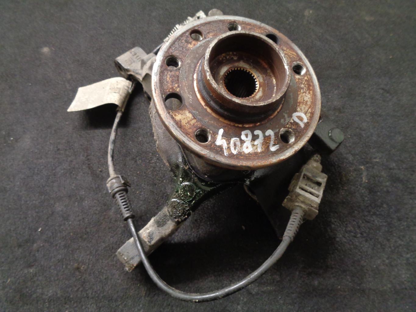 Moyeu avant droit OPEL ASTRA H GTC PHASE 2 Diesel - 1