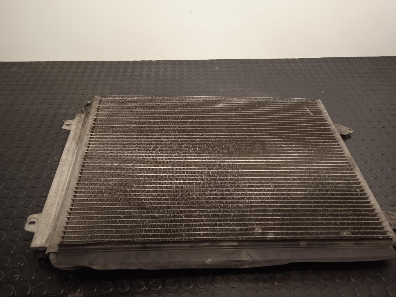 Radiateur clim VOLKSWAGEN PASSAT 5 BREAK Diesel - 1