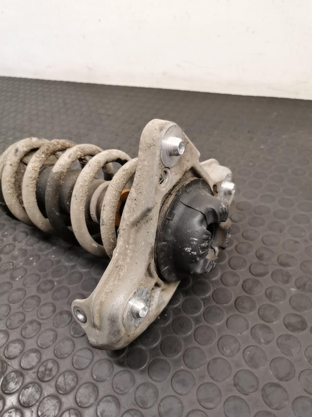 Amortisseur avant gauche AUDI A4 2  - 1