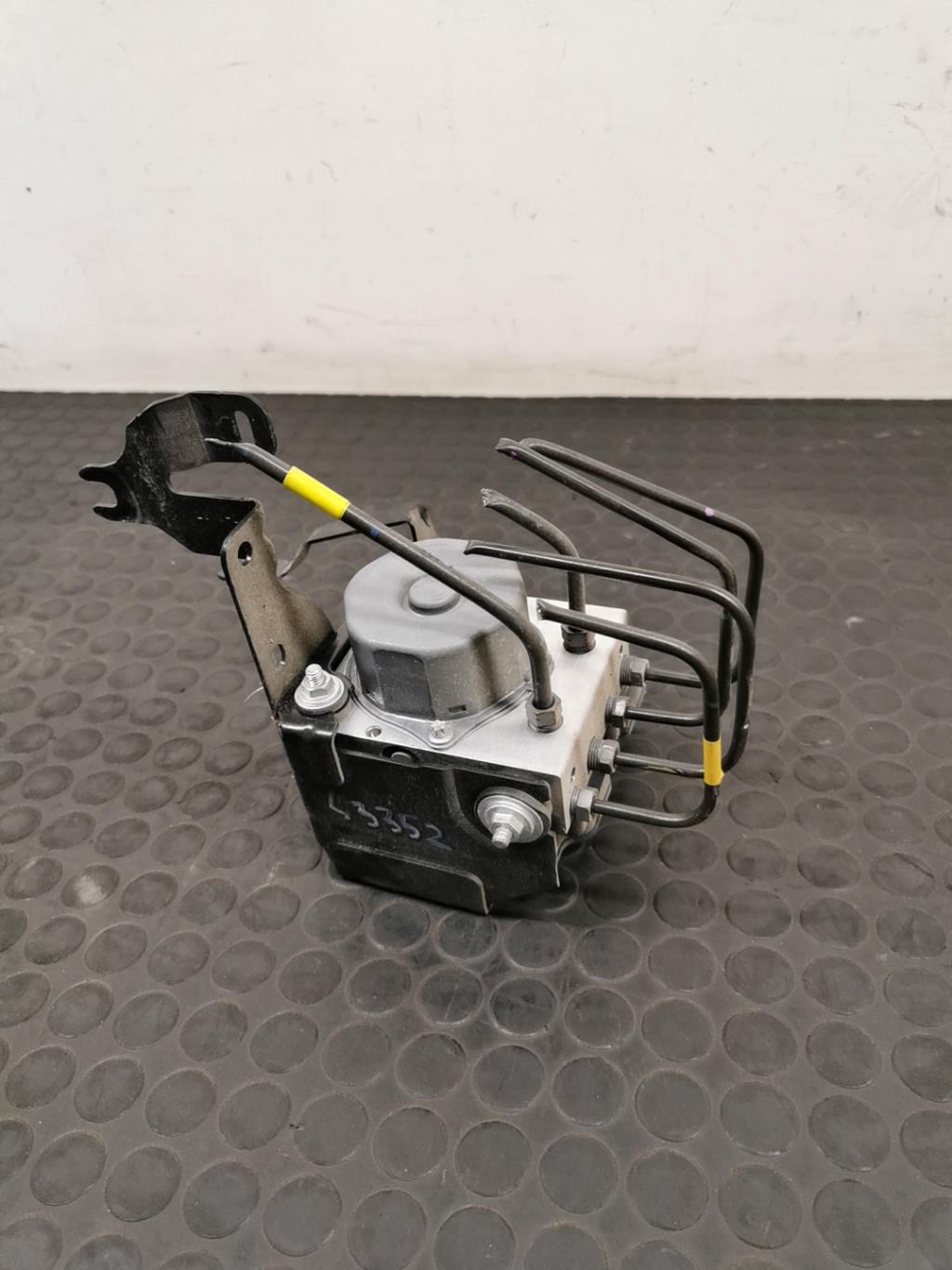 Bloc ABS (freins anti-blocage) RENAULT CLIO 4 PHASE 2 Essence - 1