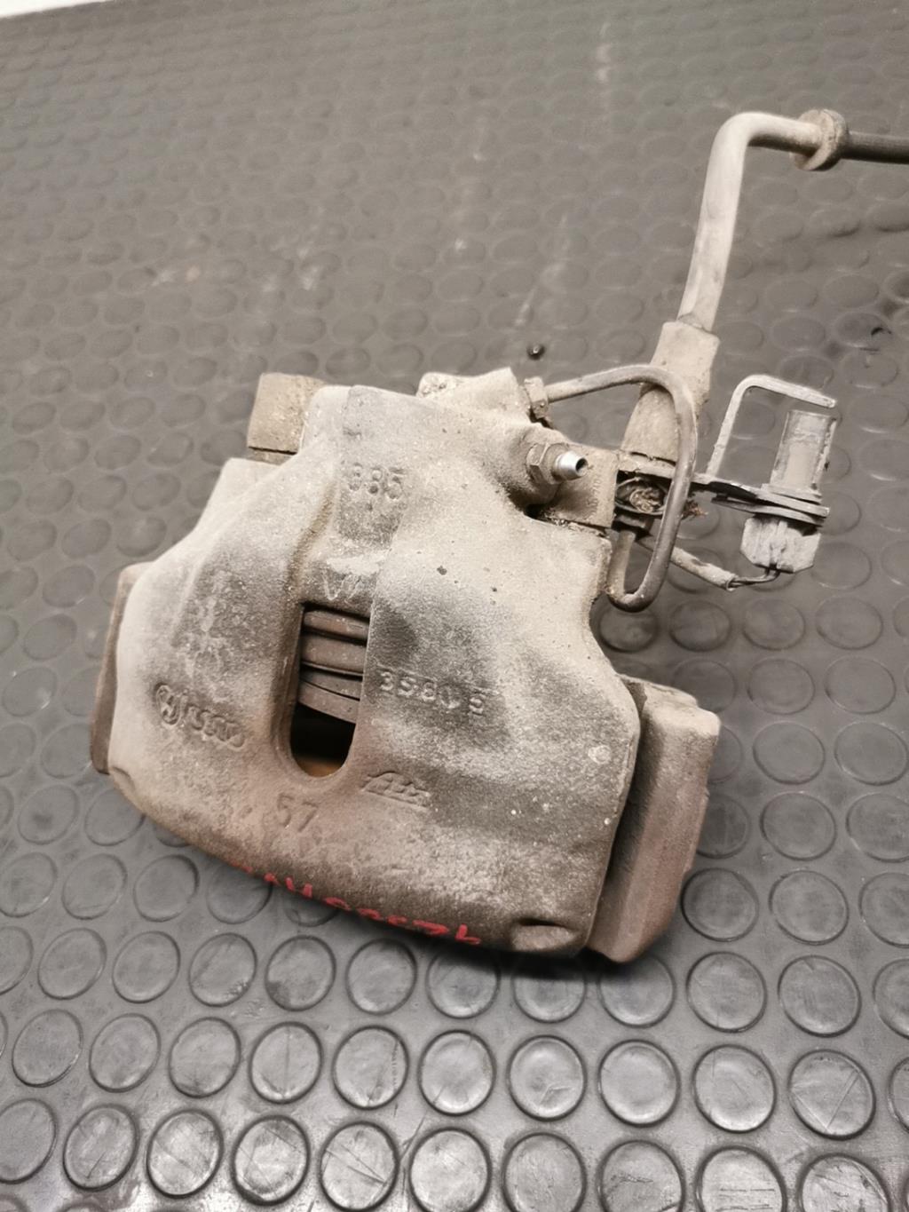 Etrier avant droit (freinage) AUDI A4 2  - 1
