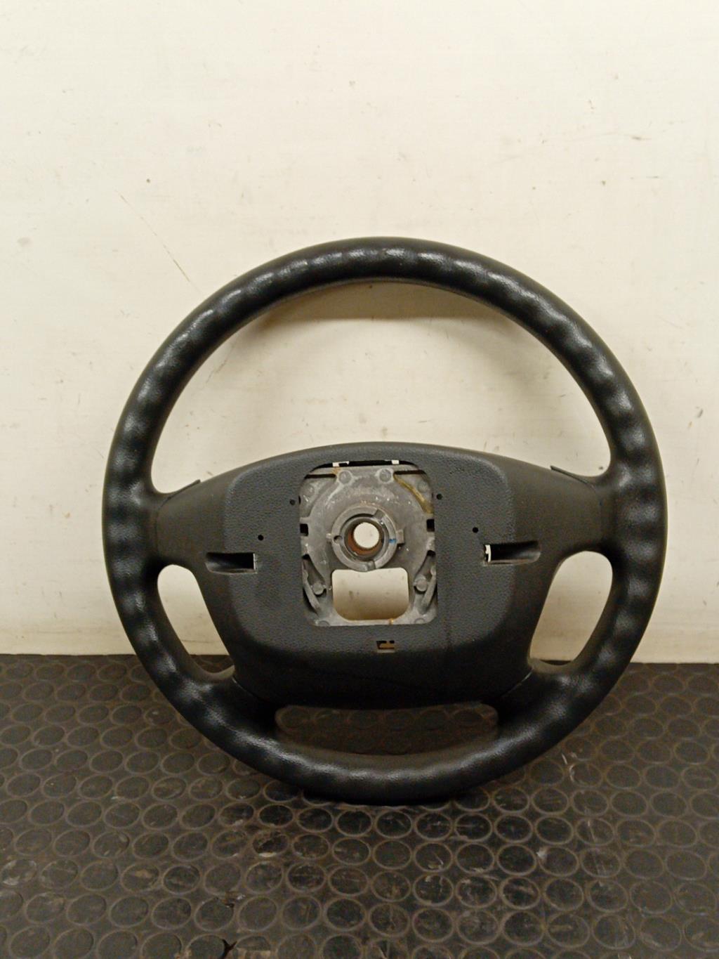 Volant KIA CARENS 3 Diesel - 1