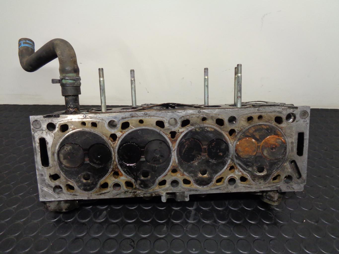 Culasse PEUGEOT 406 PHASE 1 Diesel - 1