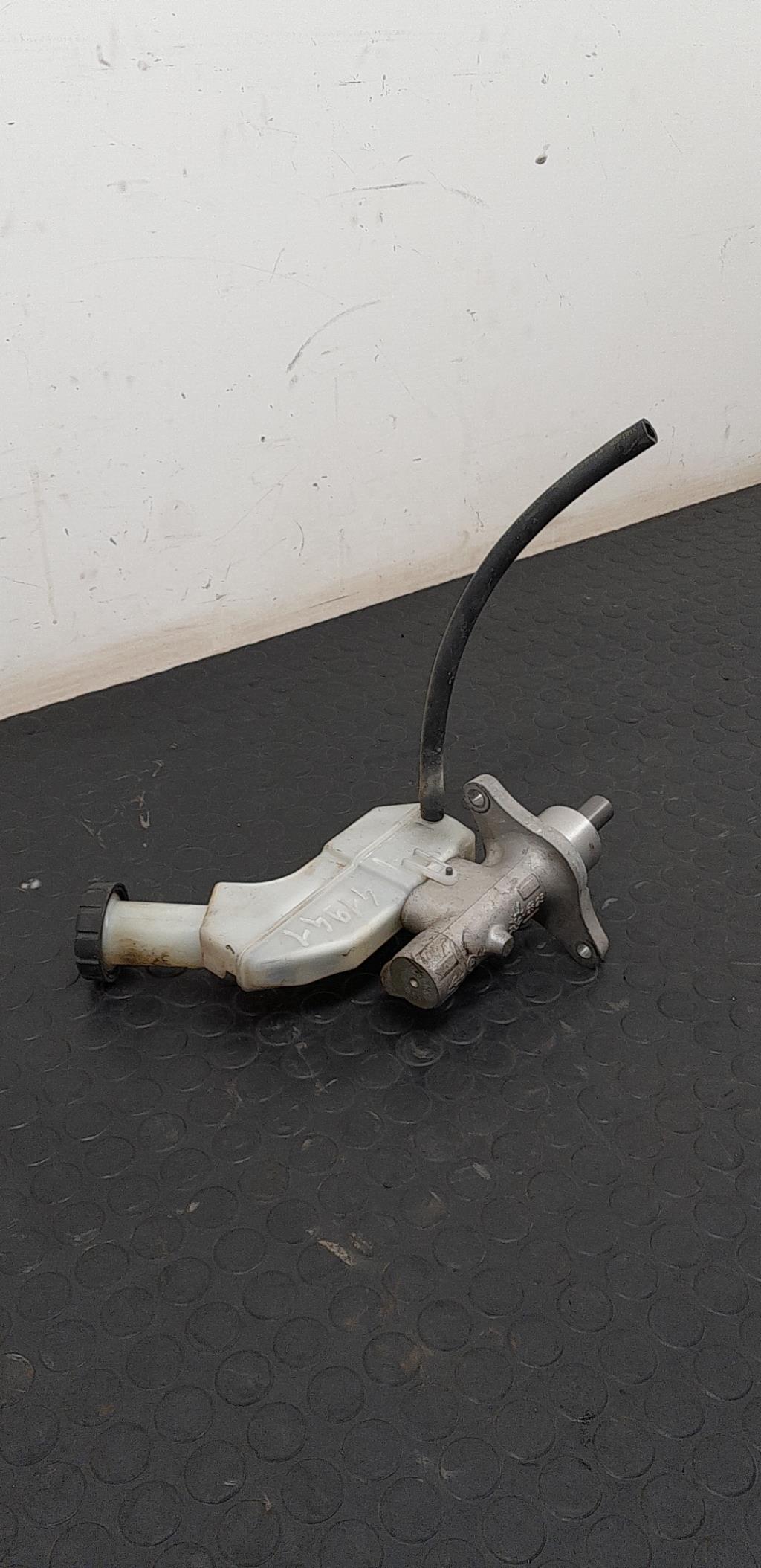 Maitre cylindre (freinage) RENAULT MODUS PHASE 1 Essence - 1