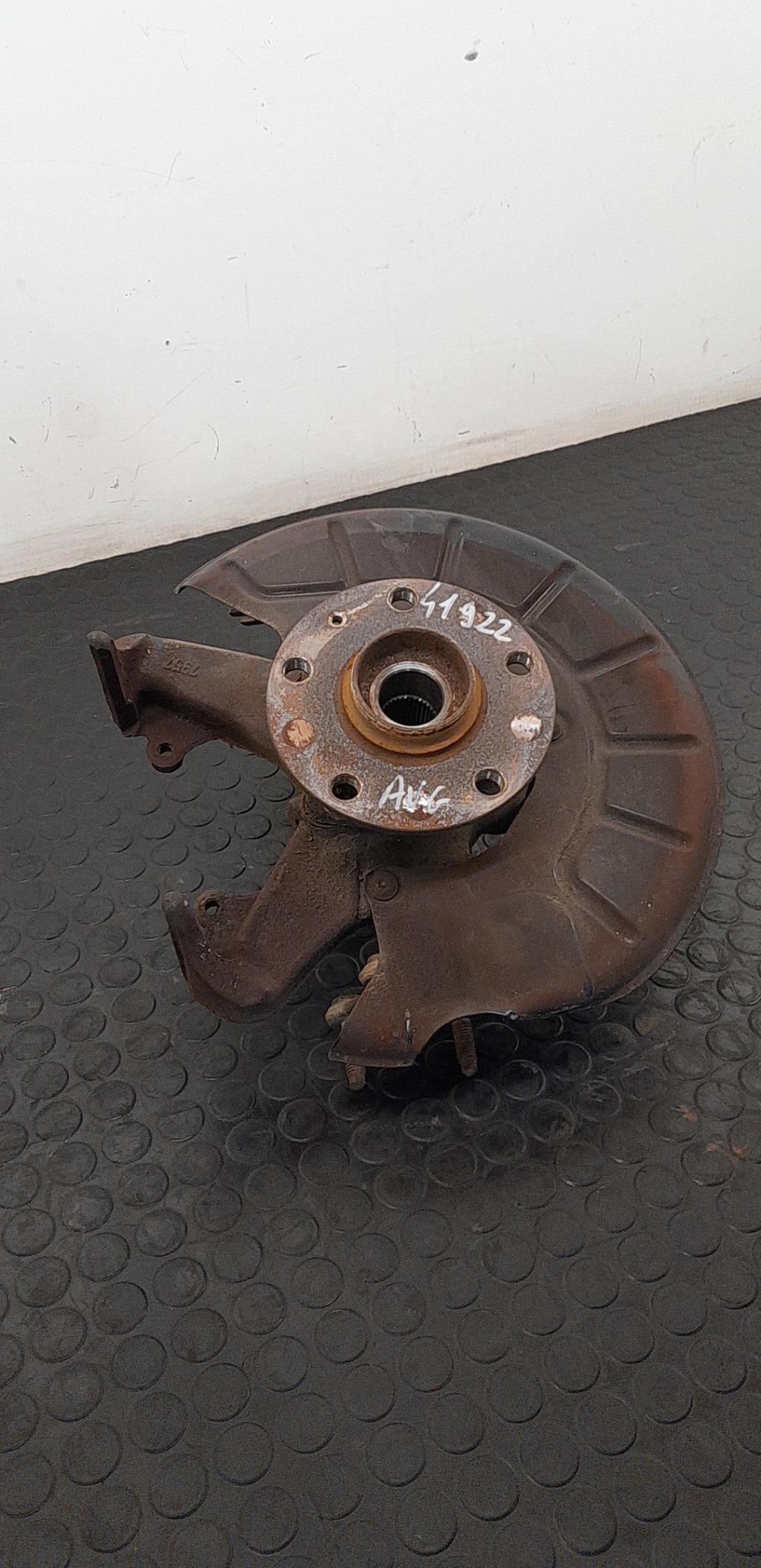 Moyeu avant gauche SKODA OCTAVIA 2 PHASE 2 BREAK Diesel - 1